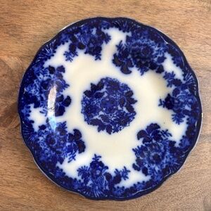 Antique 1878-1894 Flow Blue & White Plate New Wharf Pottery WALDORF Pattern